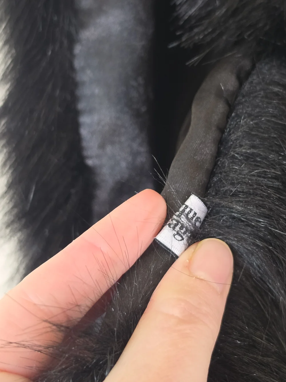 Unique Vintage Black Faux Fur Wrap
